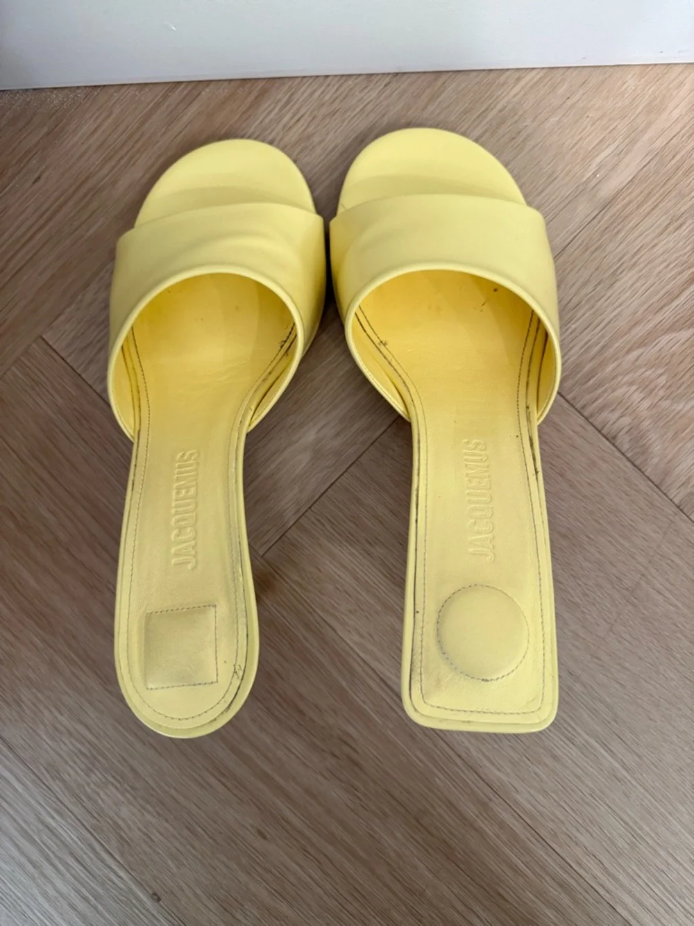 Jacquemus Les Mules Cubisto Leather Sandals in Light Yellow (Butter) - Picture 5 of 10